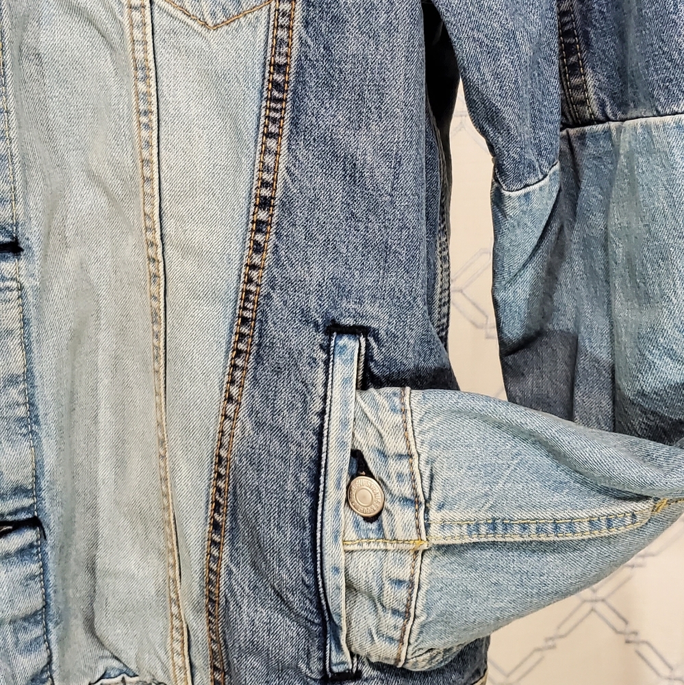 Levi's Men's Original Boula/Unbasic Trucker Jacket - Picture 6 of 8